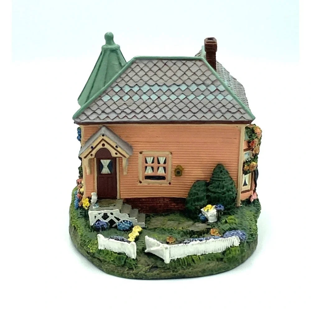 Vtg Lilac Cottage Hawthorne Victoria Grove Collection LeVan Hand Painted